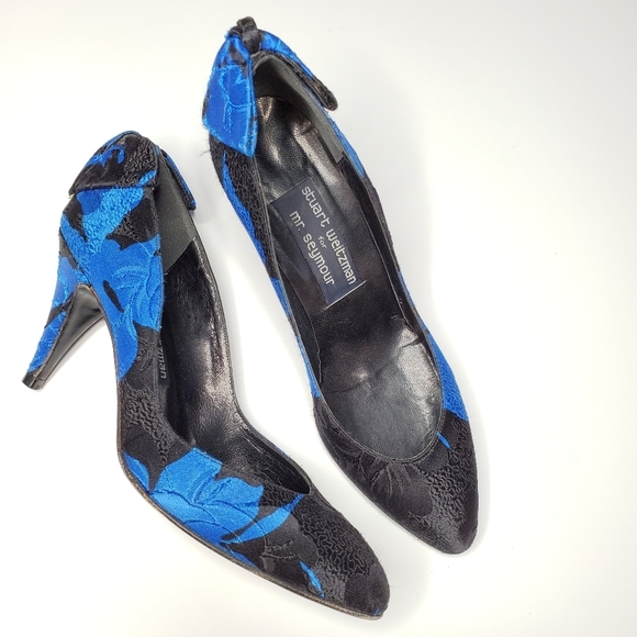 Stuart Weitzman || Blue & Black Floral Heels w Bow - Picture 3 of 11